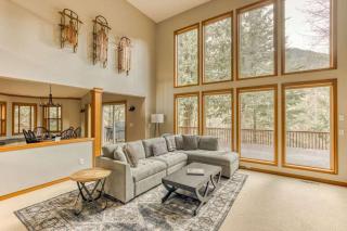 Brightside Retreat by Salmon River - Family Friendly Spacious Peaceful Deck - Mount Hood Village - 3