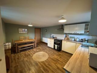 Weaver's Cottage - 3