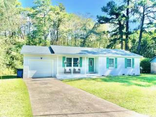 Shady Pines Retreat - Hope Mills - 7