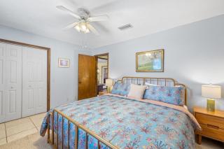 Artist Retreat an eclectic getaway - 7