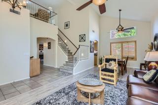 5BD-3BA-Pool Vacation Home for 10 in Peoria - Peoria - 9