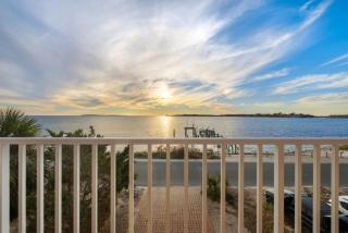 Unbeatable sunset views over the Gulf - Cedar Key - 9