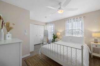 Daisy House - Cedar Key - 3
