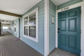 Top Floor Hideout C304 NL - 2