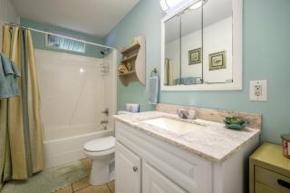 Hill top house with amazing views and bay side dock with fishing deck - Cedar Key - 5