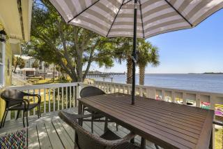 Pelican Place - Waterfront launch and fire pit - 6