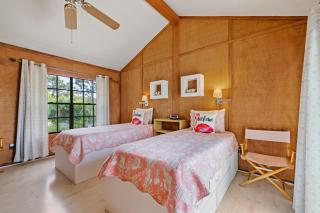 Eagle View - bayside privacy and dock - 5