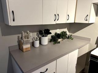 446) Massive 3 bedroom - Lakewood - 2