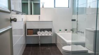 Perfectly Positioned Beachfront Apartment - Unit 6 - Port Macquarie - 1