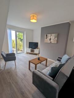 Comfy 2BR Getaway Dudley Village - - 9