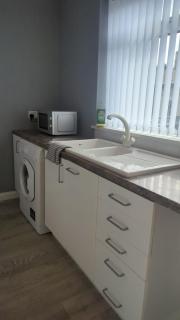Comfy 2BR Getaway Dudley Village - - 1