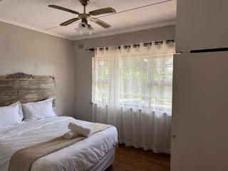 Casa Blanca Home - Kingsburgh - 7