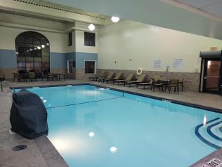 Holiday Inn Express & Suites Buffalo Airport by IHG - Cheektowaga - 0