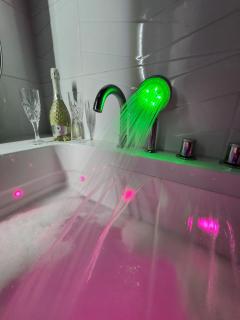 JACUZZI & SAUNA Apartament Warszawa Bemowo - Warschau - 8