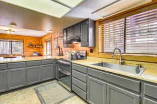 5 Mi to Woodland Lake Park Cabin in Pinetop! - Pinetop - 1