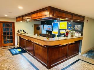 Days Inn & Suites by Wyndham Brinkley - Brinkley - 3