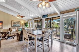 15 Hilton Head Beach Villas - 1