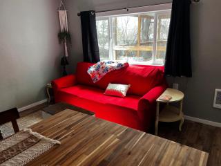 Finally Home Guesthouse - Burns - 9