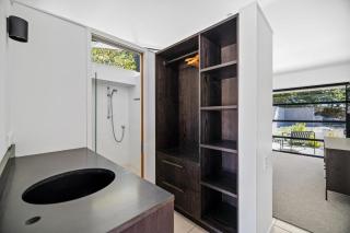 Gibbston Valley Residence by Sotheby's Luxury Rental Homes - 2