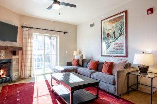 Luxury Townhome, Private Balcony, Great Location, 3 Bedrooms - Park City - 8