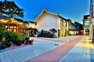 Shanghai Monegative Time Garden Hotel Disney Store - 3