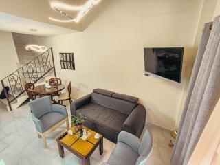 Paco House - 9