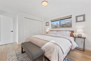 Family home at Whidbey Island Cliffside Escape and Ocean Views - 8