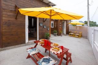 Casa Perto das melhores praias Florianópolis, 8 pessoas, ar condicionado, tv, wifi, cozinha completa, lavanderia, - 1