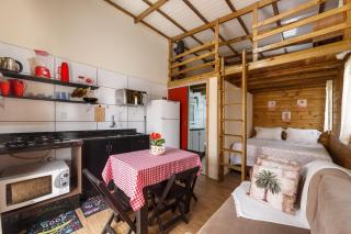 Casa Perto das melhores praias Florianópolis, 8 pessoas, ar condicionado, tv, wifi, cozinha completa, lavanderia, - Florianópolis - 7