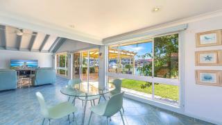 Island Oasis Waterfront - Daleys Point - 8