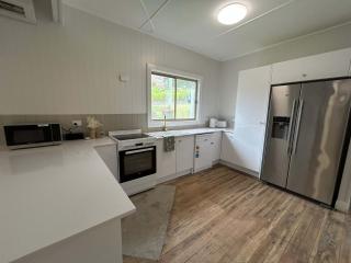 Coastal Echo - Oceanstays - Pet Friendly - Yamba - 1