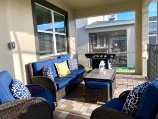Pet Friendly Escape Pool Spa Minutes from Disney 185 - Kissimmee - 3