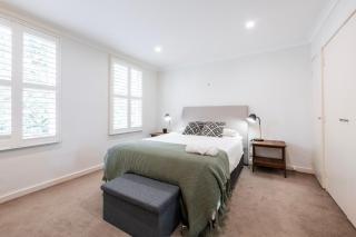 Ace Your Stay - Pool, Gym & Tennis in One Place! - Melbourne - 3