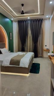 Cozy City Retreat, Luxurious 1BHK Omaxe Lucknow - 4