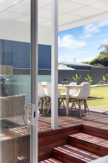 Lay Days Surf Shack - 3BR, Parking - Middleton - 1