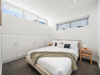 The Nancy Bondi - Sydney - 1