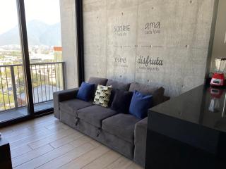 Lux 2 bedroom apartment, swimming pool, gym and free parking spot in Macro Plaza area - 2