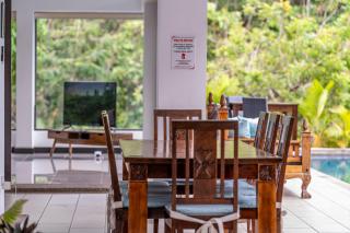 Villa 4 - Luxury Private Pool Villa - 3