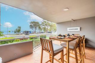 Florentine 3, 11 Columbia Cl - Lift, Linen and Sensational Waterviews - Nelson Bay - 0