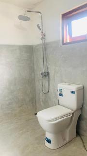 The Retreat Hotel - 8