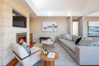 Kunahara Sorrento Luxe Stunner with Spa - 5