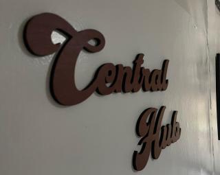 Central Hub Homestay - 8