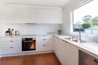 Free night on us this winter at Surf Turf Retreat - Mollymook - 5