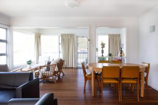 Free night on us this winter at Surf Turf Retreat - Mollymook - 4
