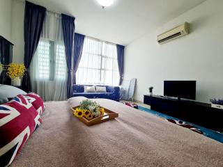 First Subang Courtyard SS15 Subang Jaya SJMC Taylors Nu Empire Subang Parade Sunway Pyramid Lagoon Medical Centre LRT KTM - Subang Jaya - 1