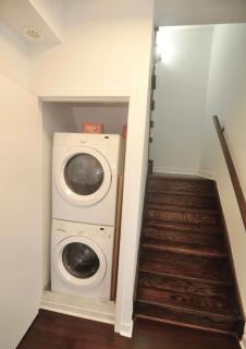 Airport Home- 24x7 Check in- Flexible Checkout- Square One Mall Minutes Away - Mississauga - 9