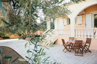 Beachfront accommodation in Corfu - Halikounas - 8