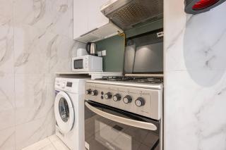 Luxury Studio In Dubailand - Central - Dubai - 2
