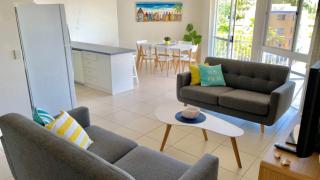 Unit 6 Edmund Shores Kings Beach - Caloundra - 8
