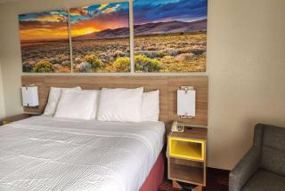 Days Inn by Wyndham Lumberton - 4